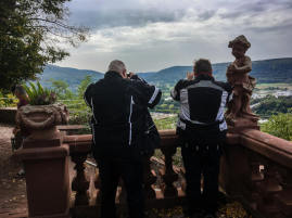 Toller Ausblick über den Main: Kloster Engelberg bei Miltenberg